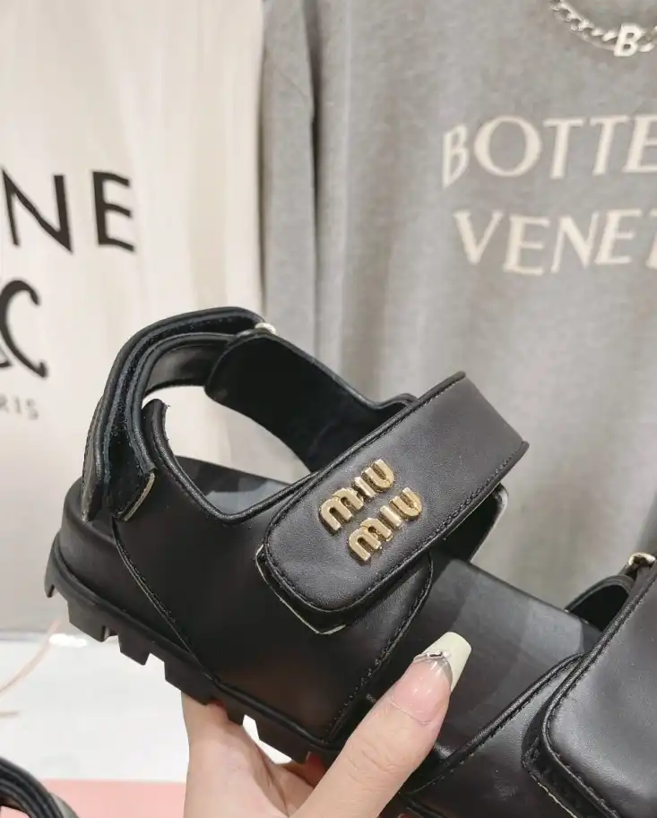 hype Miu Miu Sandals