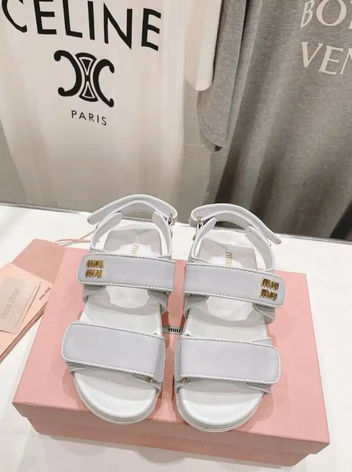 hype Miu Miu Sandals