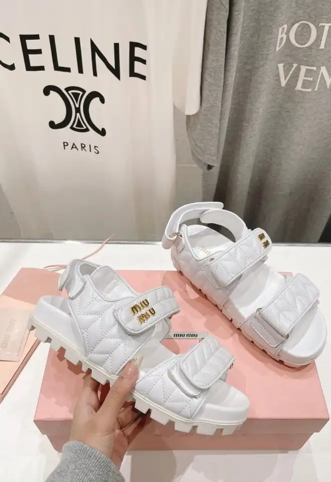 hype Miu Miu Sandals