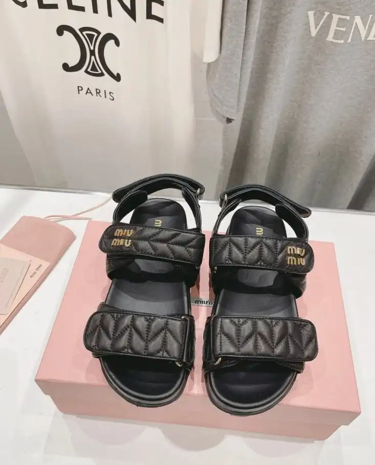 hype Miu Miu Sandals