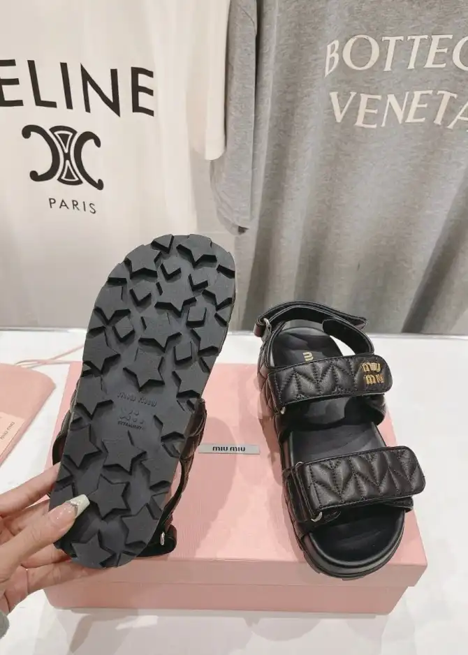 hype Miu Miu Sandals