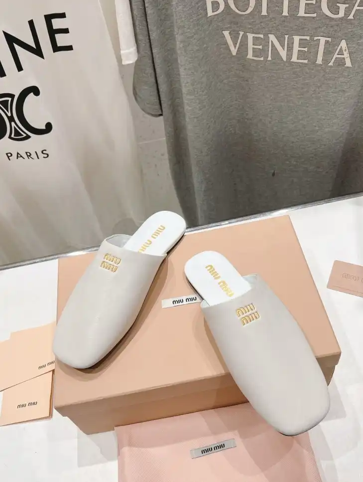 hype Miu Miu Slippers