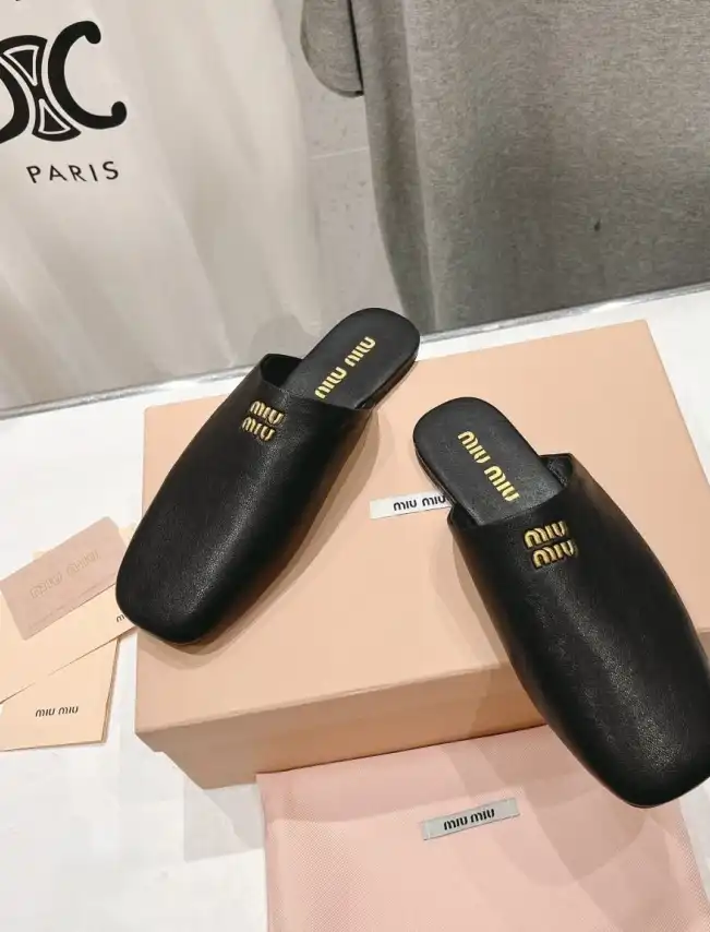 hype Miu Miu Slippers