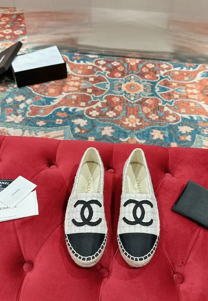 hype Chanel Flat Shoes