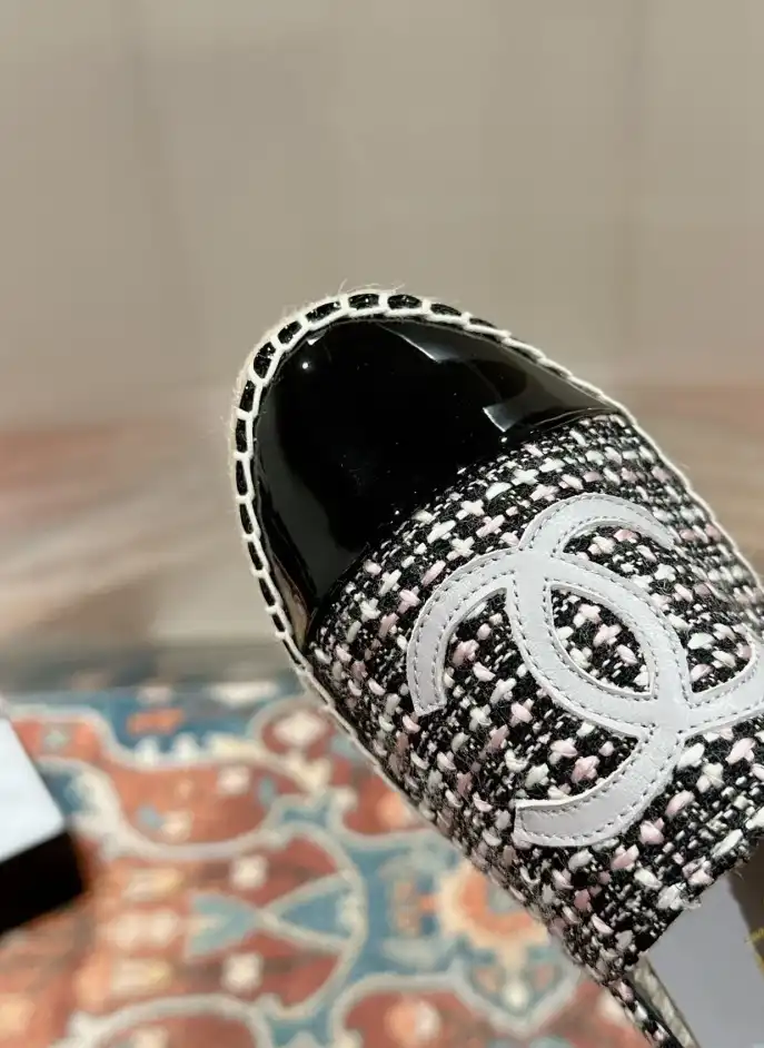 hype Chanel Flat Shoes