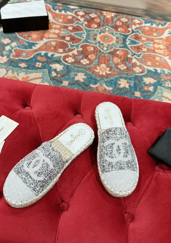 hype Chanel Slippers