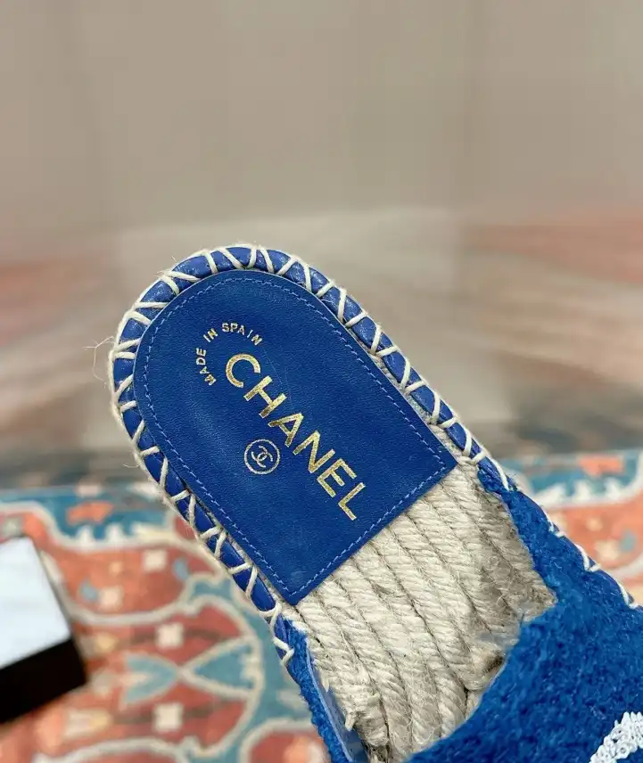 hype Chanel Slippers