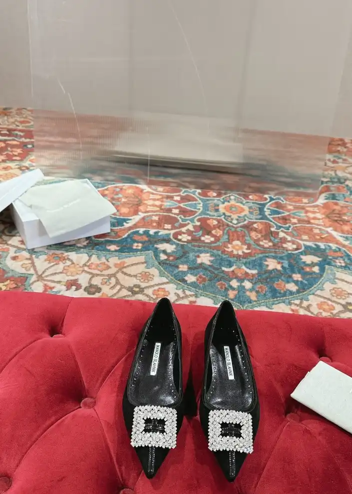 hype Manolo Blahnik High Heels