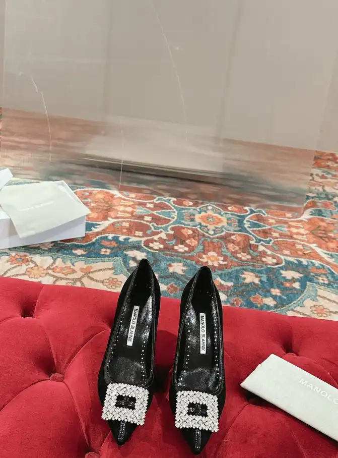 hype Manolo Blahnik High Heels