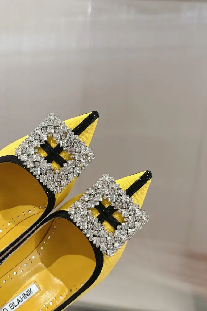 hype Manolo Blahnik High Heels