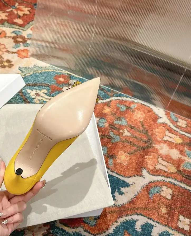 hype Manolo Blahnik High Heels