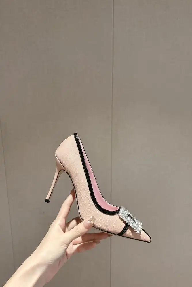 hype Manolo Blahnik High Heels