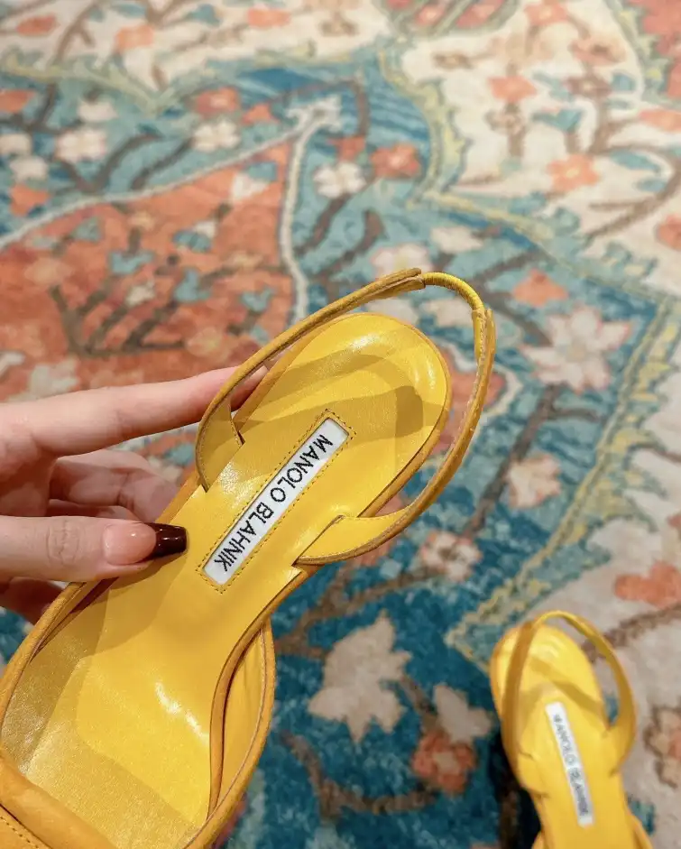 hype Manolo Blahnik High Heels