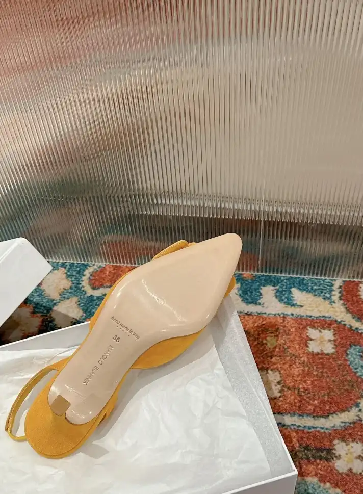 hype Manolo Blahnik High Heels