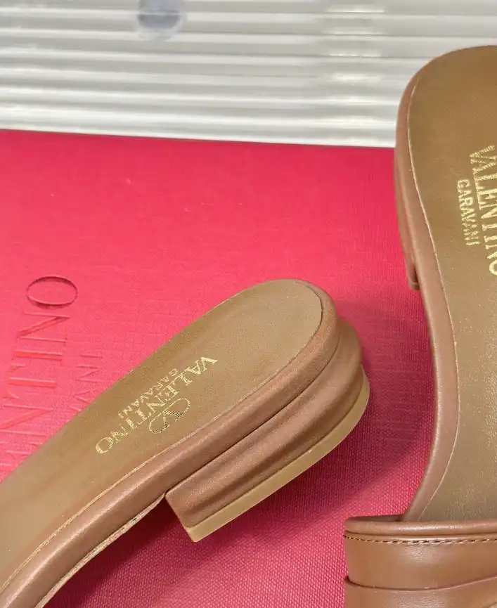 hype Valentino Slippers