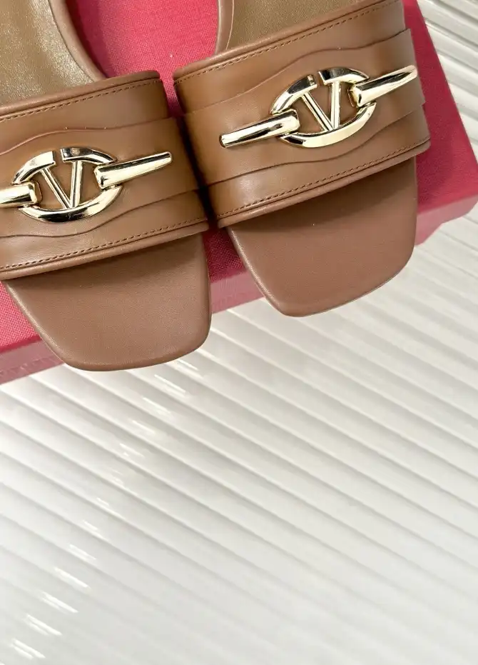 hype Valentino Slippers