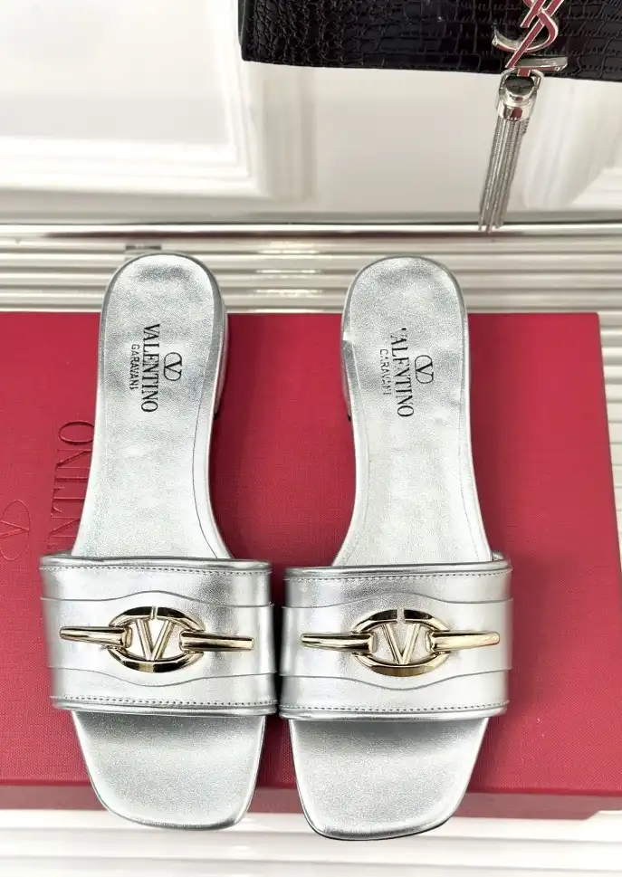 hype Valentino Slippers