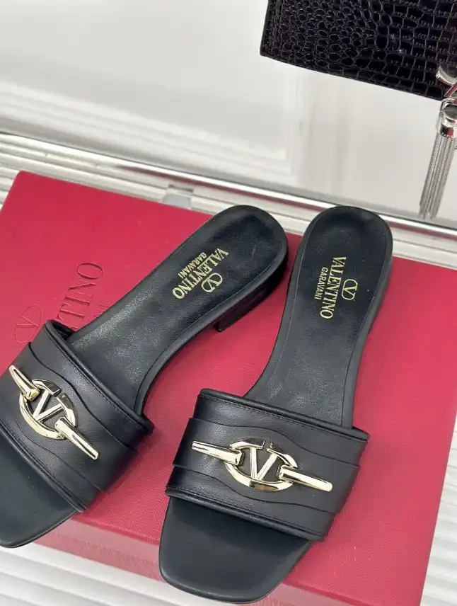 hype Valentino Slippers