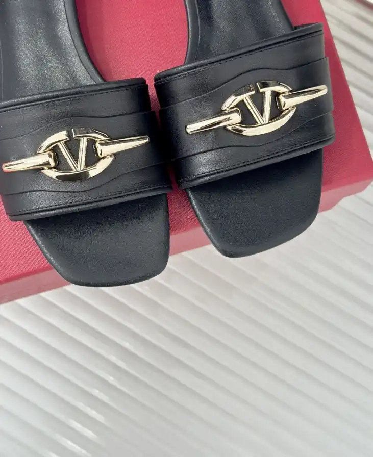 hype Valentino Slippers