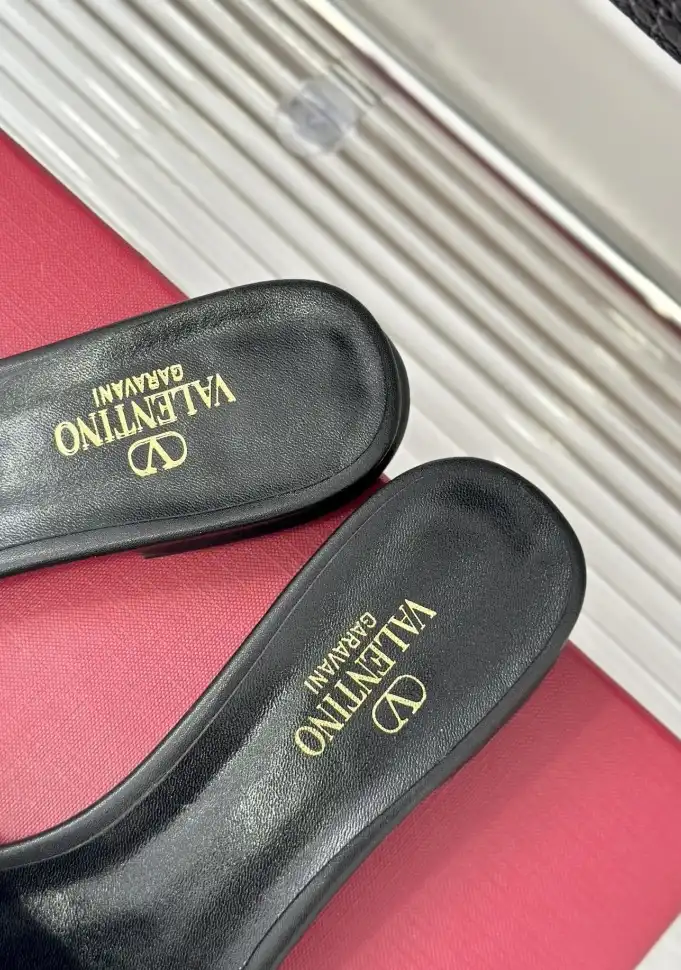 hype Valentino Slippers