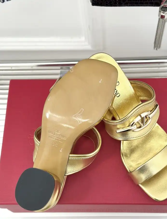 hype Valentino Slippers