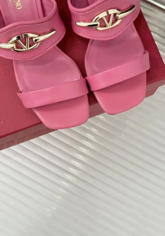 hype Valentino Slippers