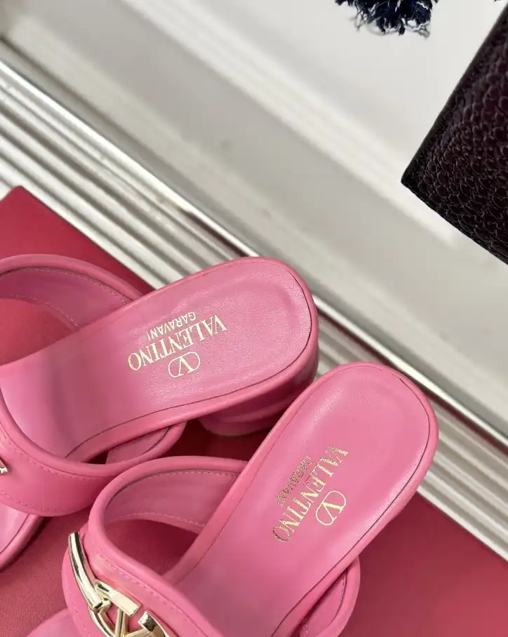 hype Valentino Slippers