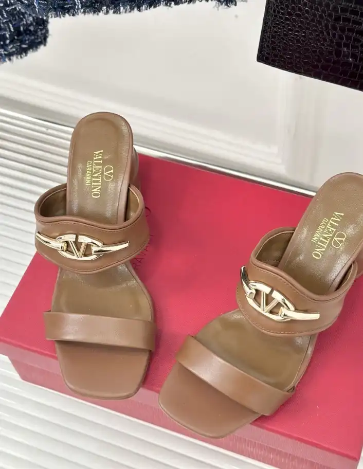 hype Valentino Slippers