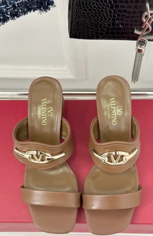 hype Valentino Slippers