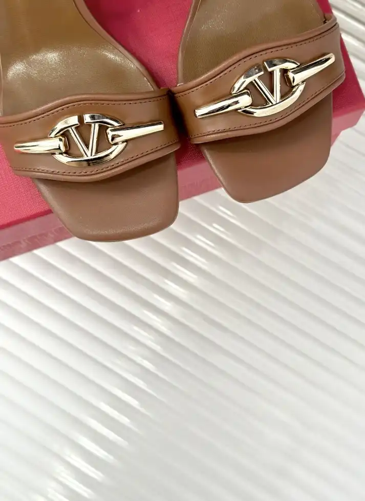 hype Valentino Slippers