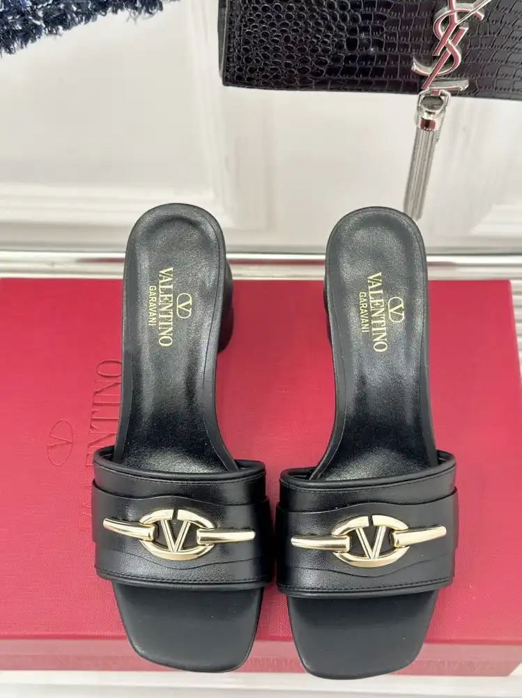 hype Valentino Slippers