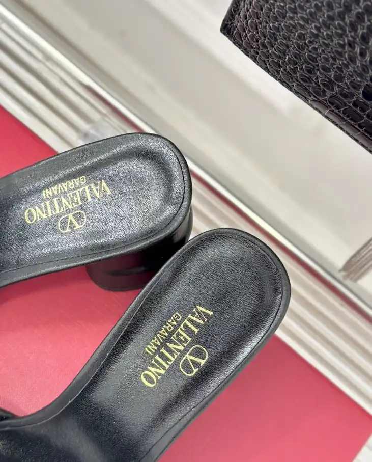 hype Valentino Slippers