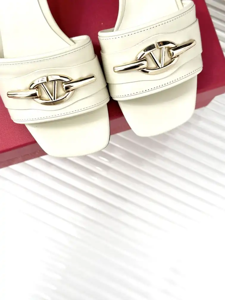 hype Valentino Slippers