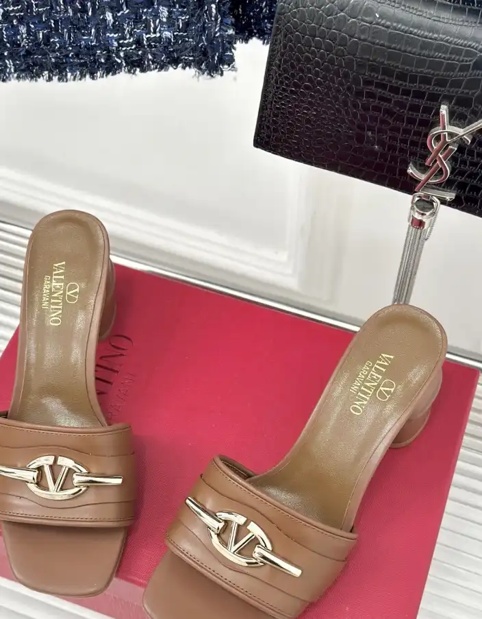 hype Valentino Slippers