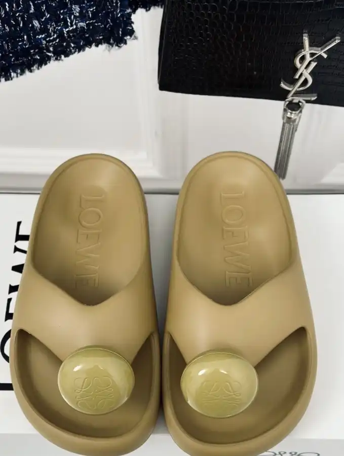 hype Loewe Slippers