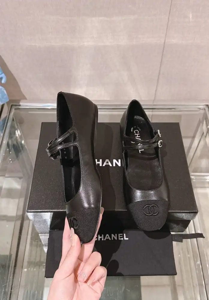 hype Chanel Flat Shoes