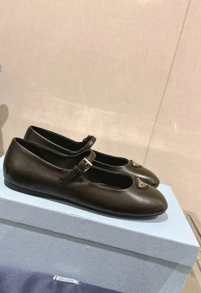 hype Prada flat shoes