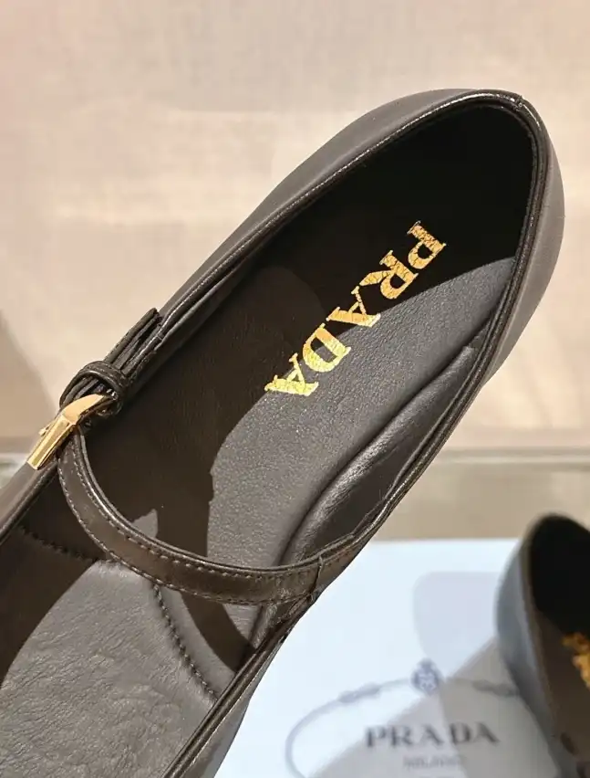 hype Prada flat shoes