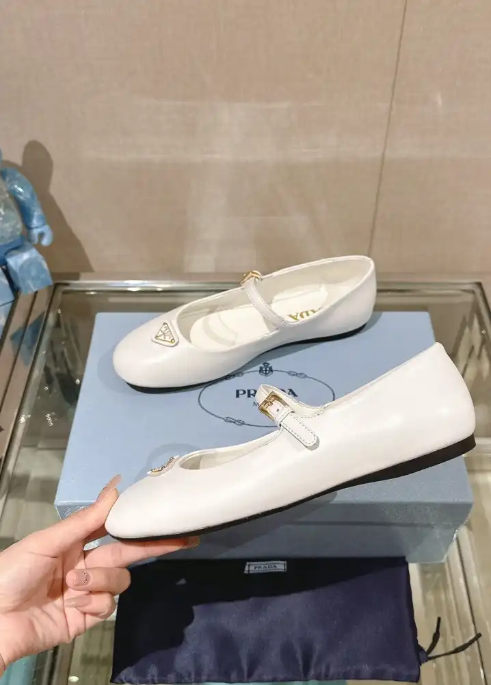 hype Prada flat shoes