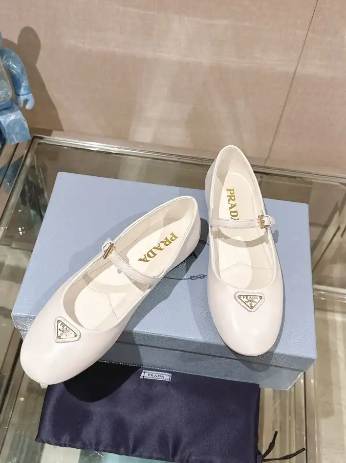 hype Prada flat shoes