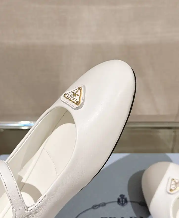 hype Prada flat shoes