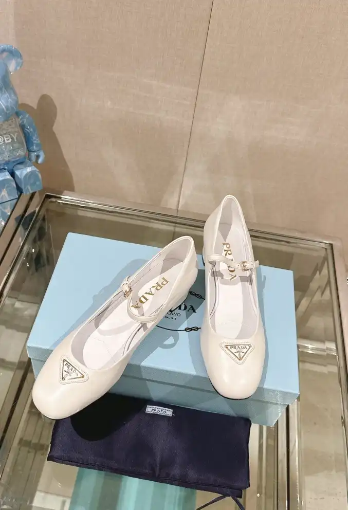 hype Prada flat shoes