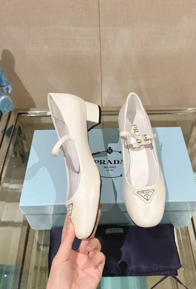 hype Prada flat shoes