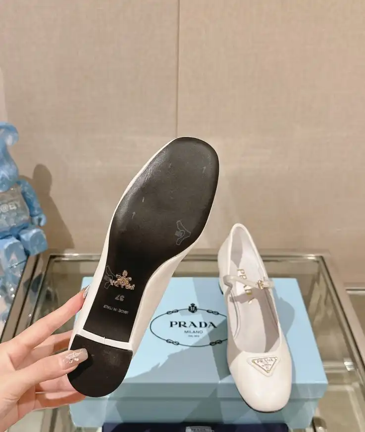 hype Prada flat shoes