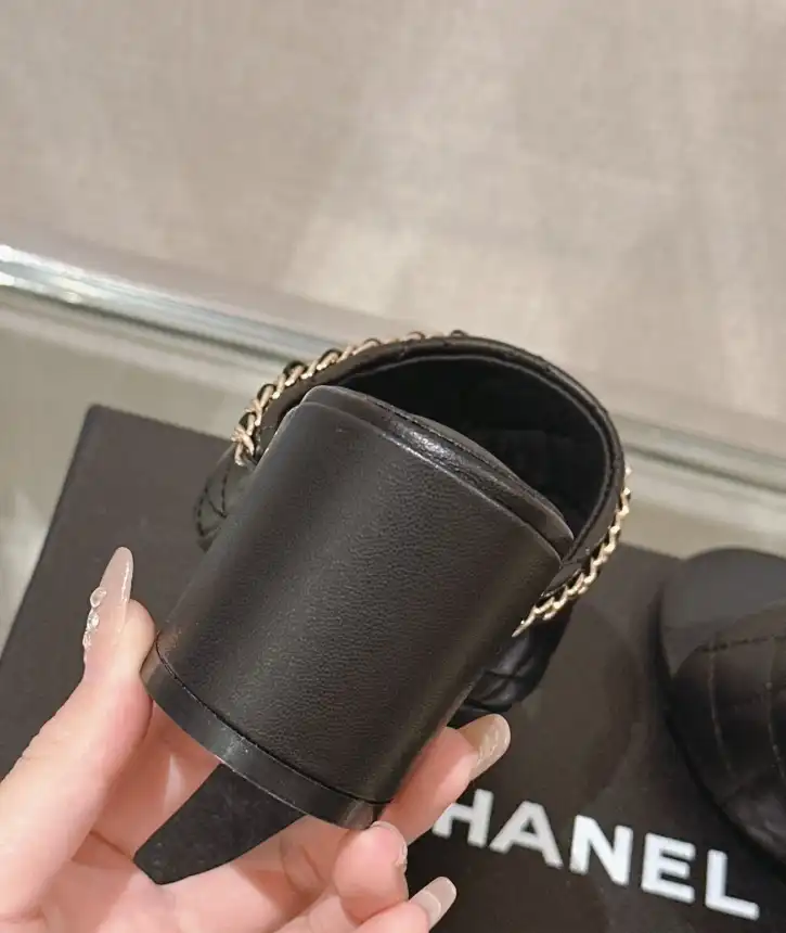 hype Chanel High Heels