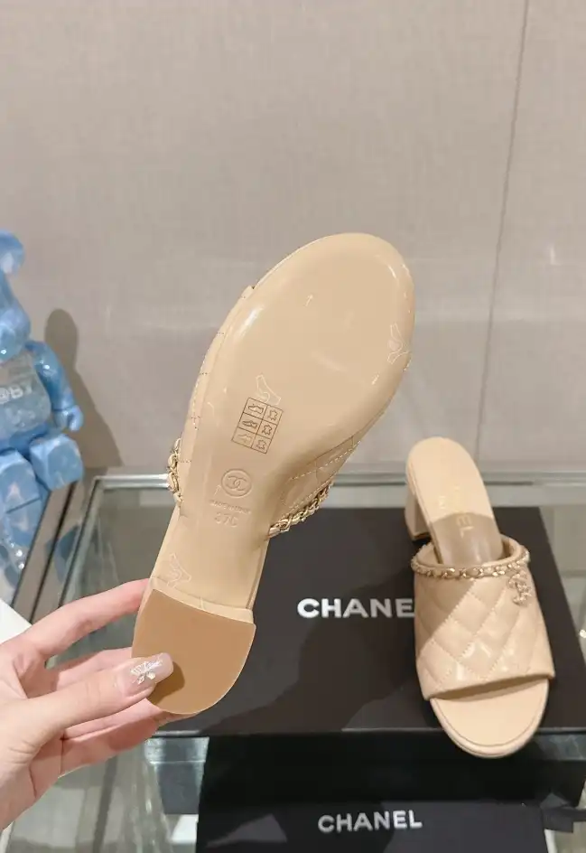 hype Chanel High Heels