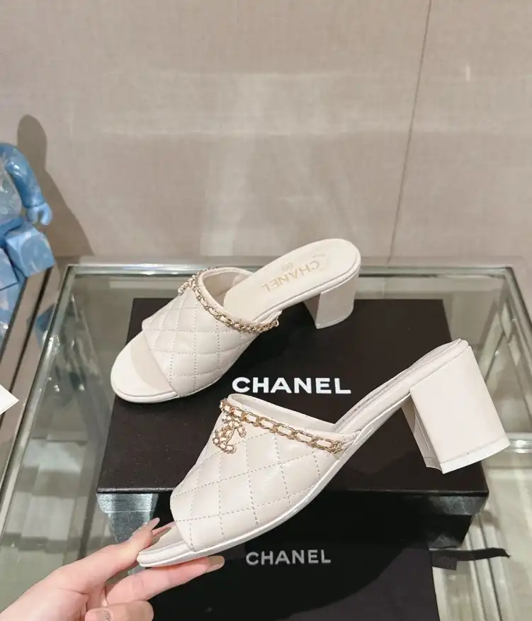 hype Chanel High Heels