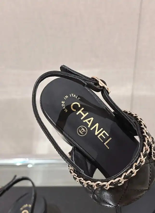 hype Chanel High Heels