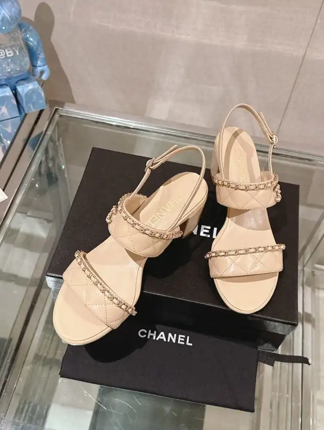 hype Chanel High Heels