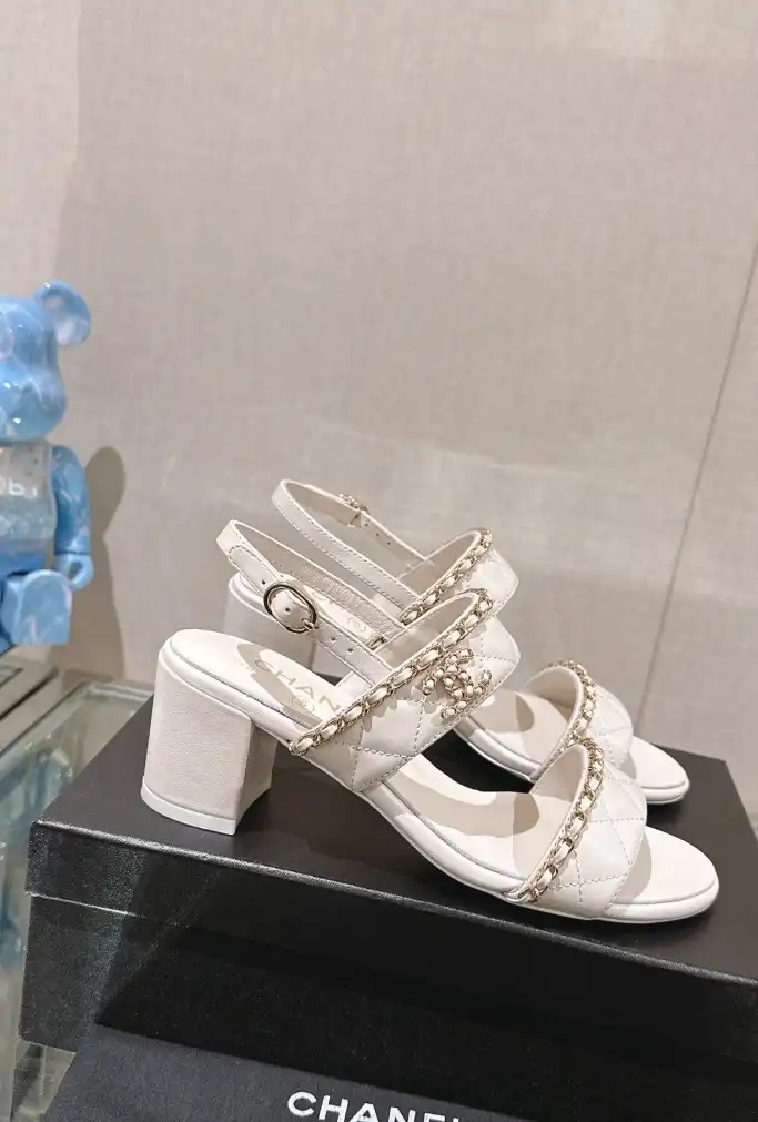 hype Chanel High Heels